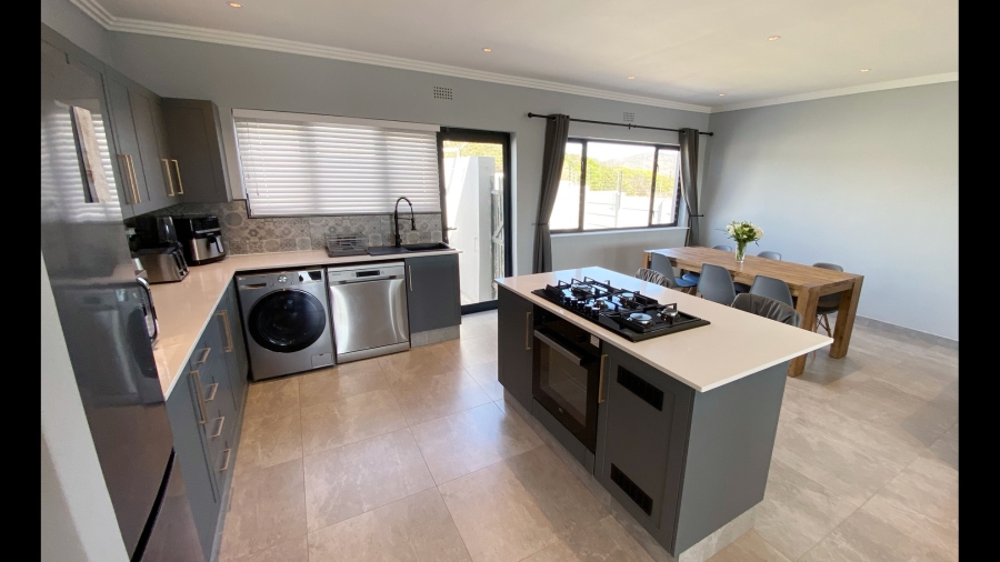 3 Bedroom Property for Sale in Melkbosstrand Central Western Cape